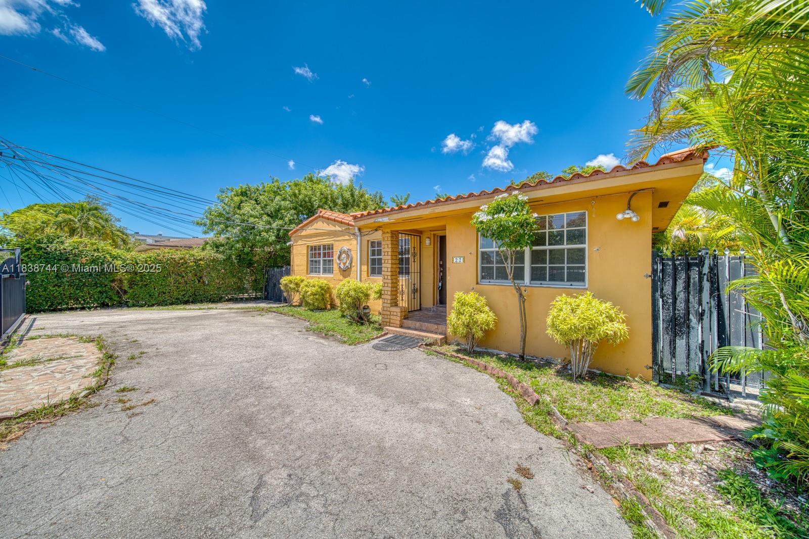 22 NW 31st Ave, Miami FL 33125