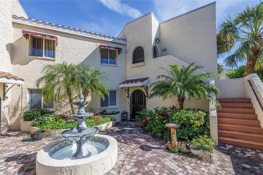 6101 34TH STREET W UNIT 19H