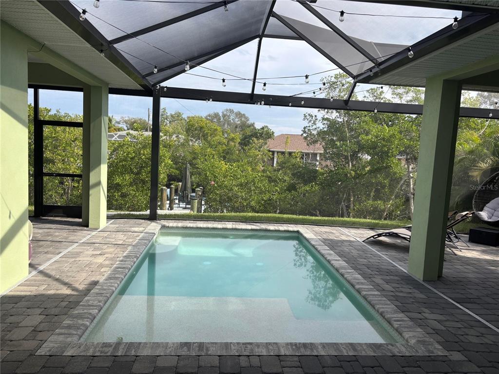 805 30TH COURT E, BRADENTON, FL — photo 3 of 30
