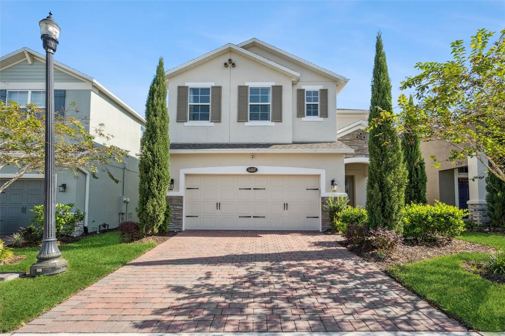 1457 PAGET COVE