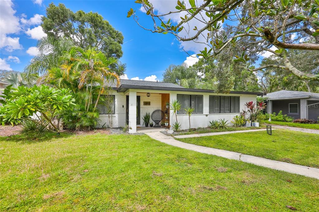 10406 CLIFF CIRCLE