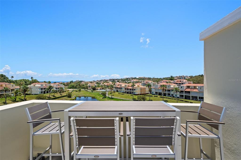 180 Palmas Drive HARBOUR LAKES UNIT 23
