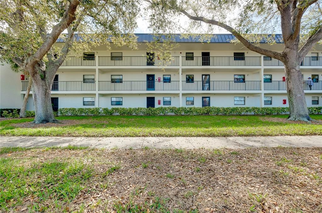 104 CAPRI ISLES BOULEVARD UNIT 209