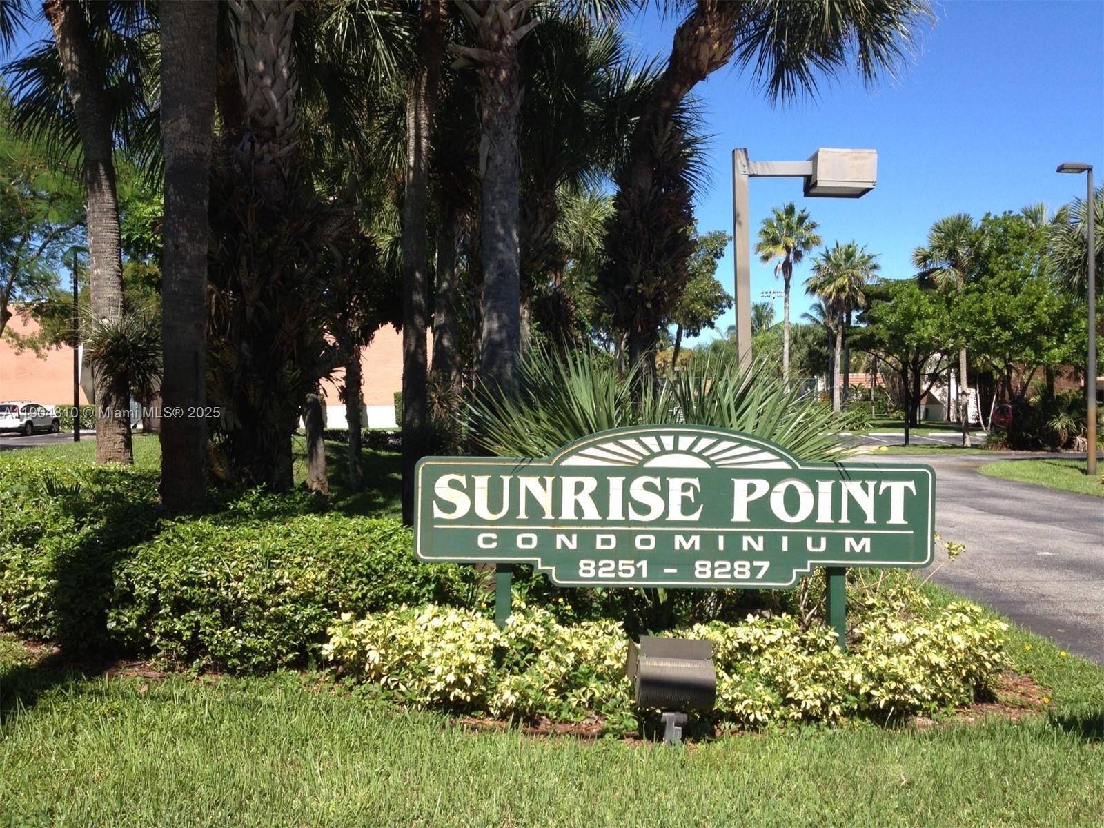 8281 SW 128th St # 107, Pinecrest FL 33156