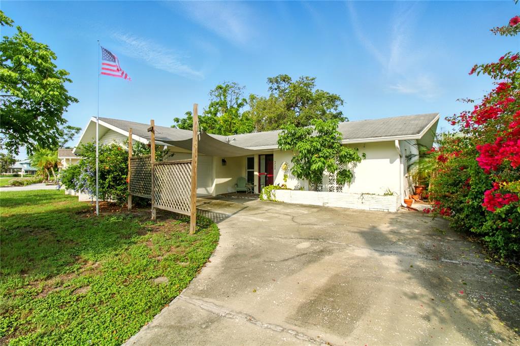 5728 COLONIAL DRIVE