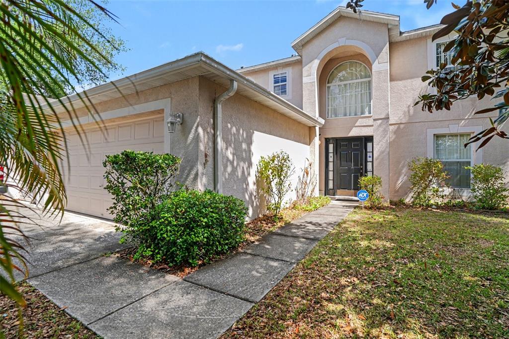 720 VALRICO HILLS LANE