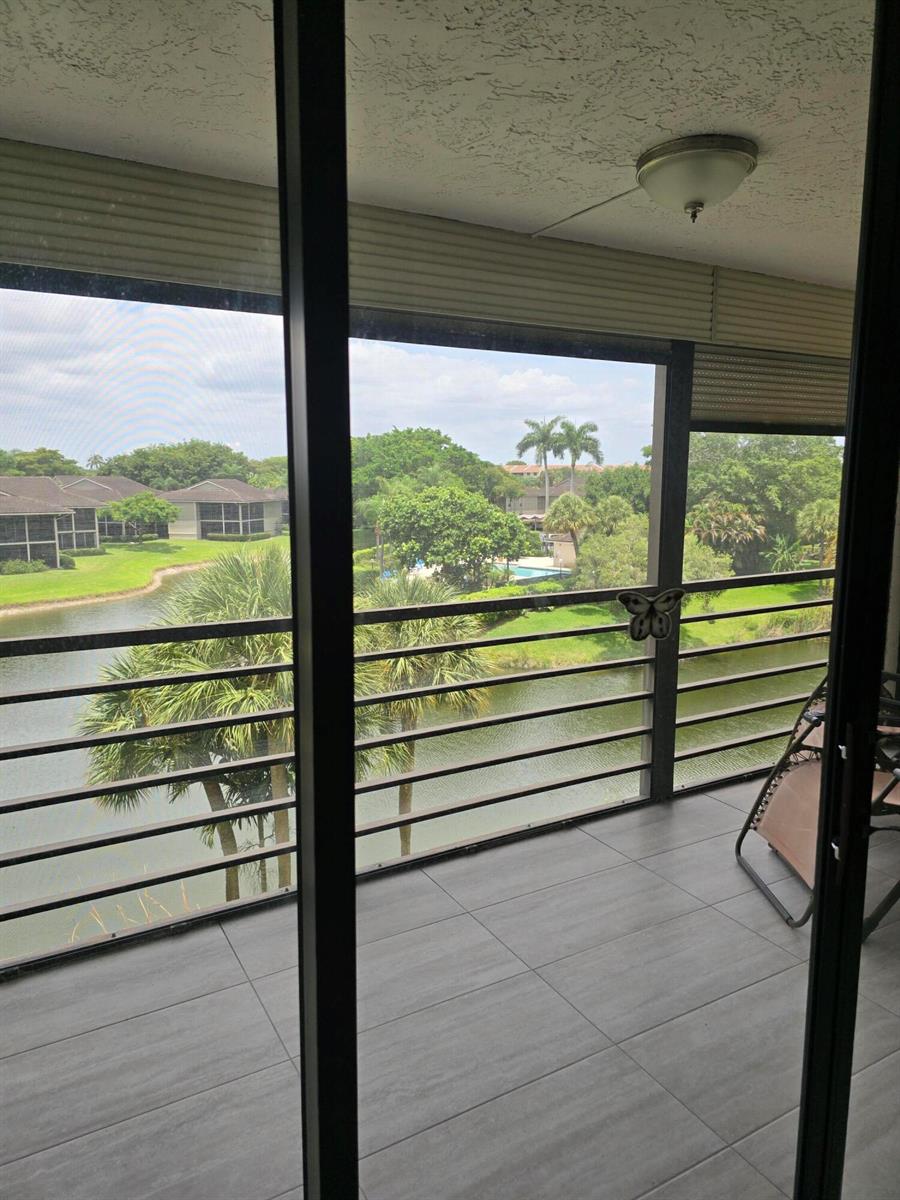 7580 Regency Lake Drive # 402, Boca Raton FL 33433