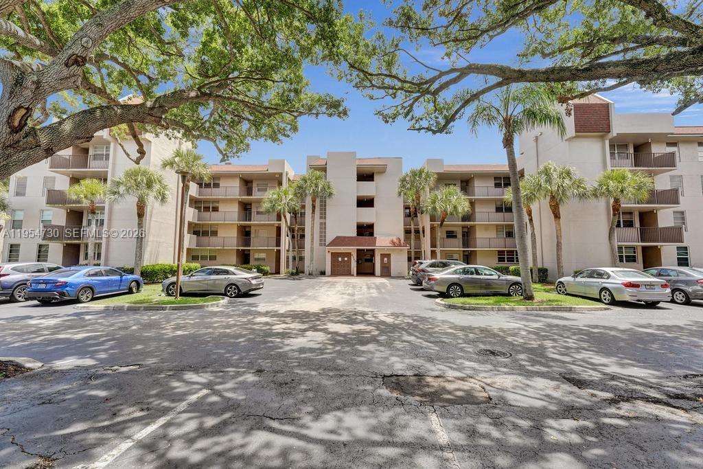 9520 Seagrape Dr # 306, Davie FL 33324