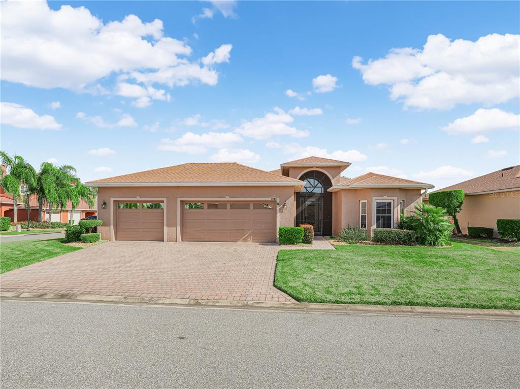 4080 SABLE LOOP DRIVE