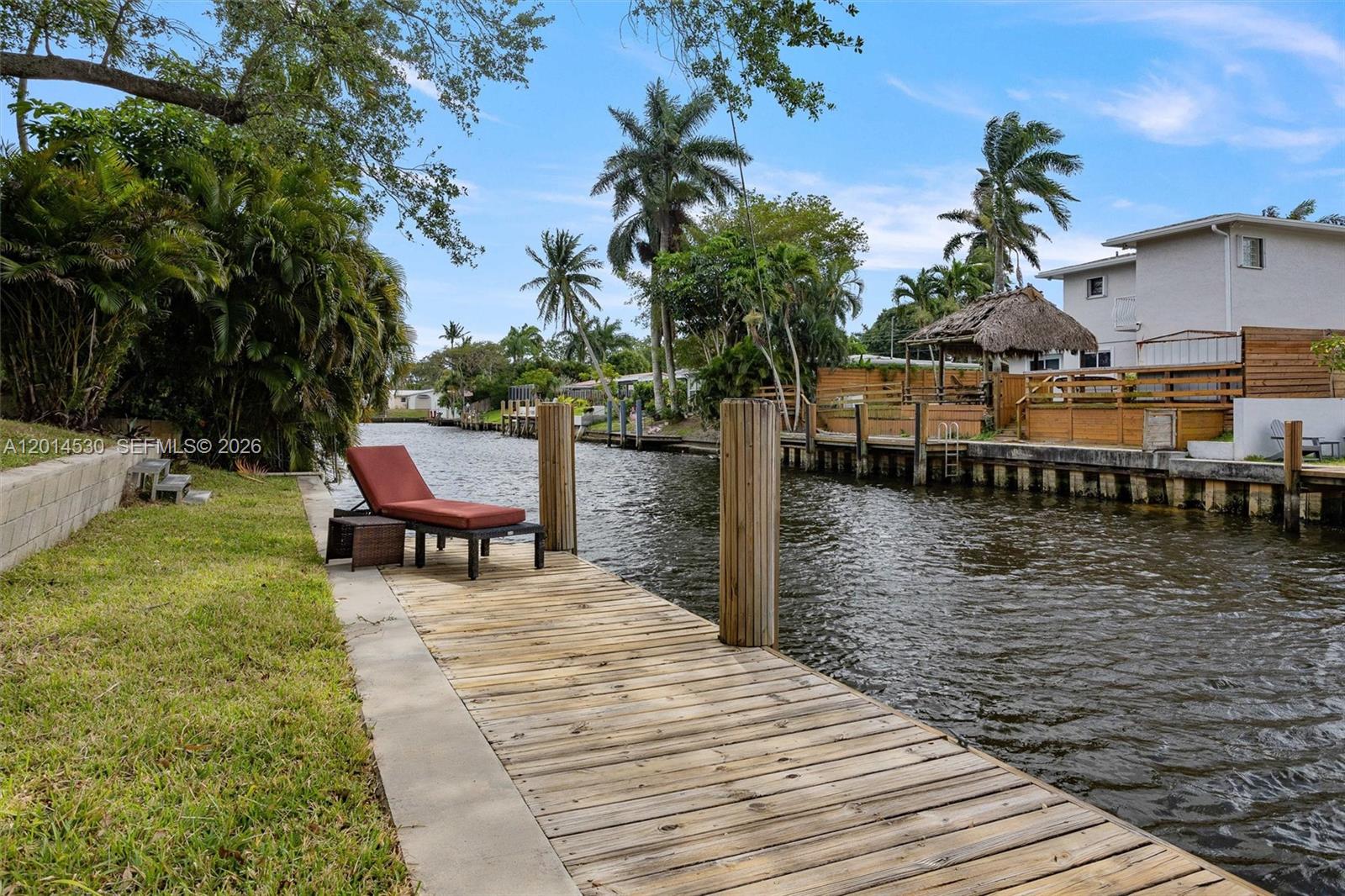 PLANTATION, FL — photo 2 of 30
