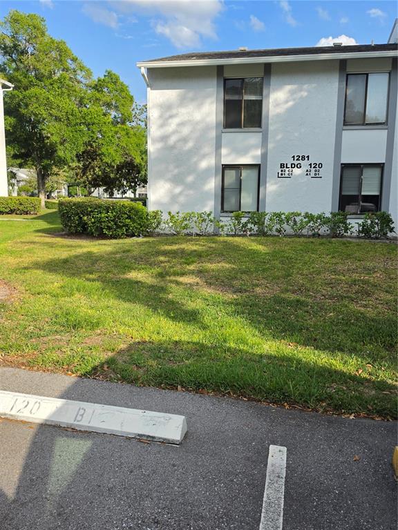 1281 PINE RIDGE CIRCLE E UNIT B1