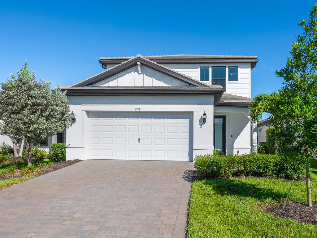 6228 BAYWOOD COURT