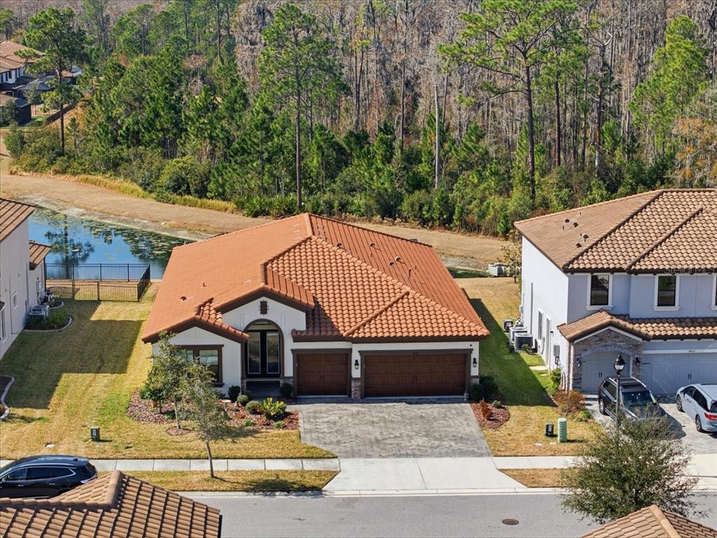 4011 BURDICK LOOP