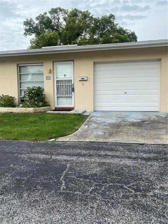 832 CAMBRIDGE COURT