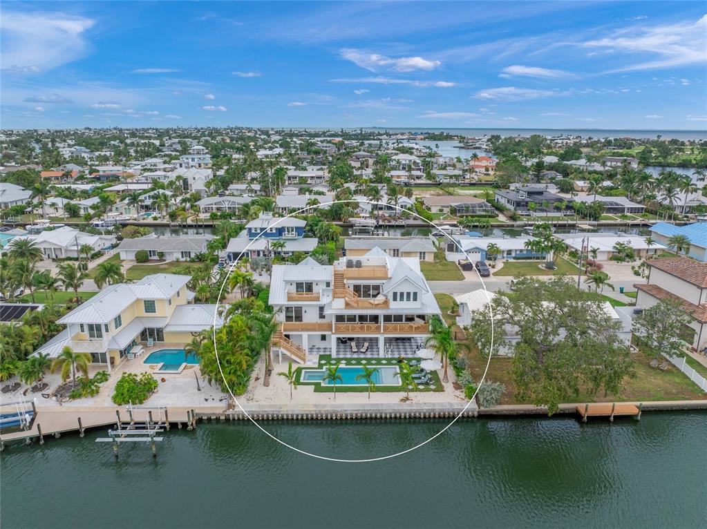 525 68TH STREET, HOLMES BEACH, FL — photo 4 of 30