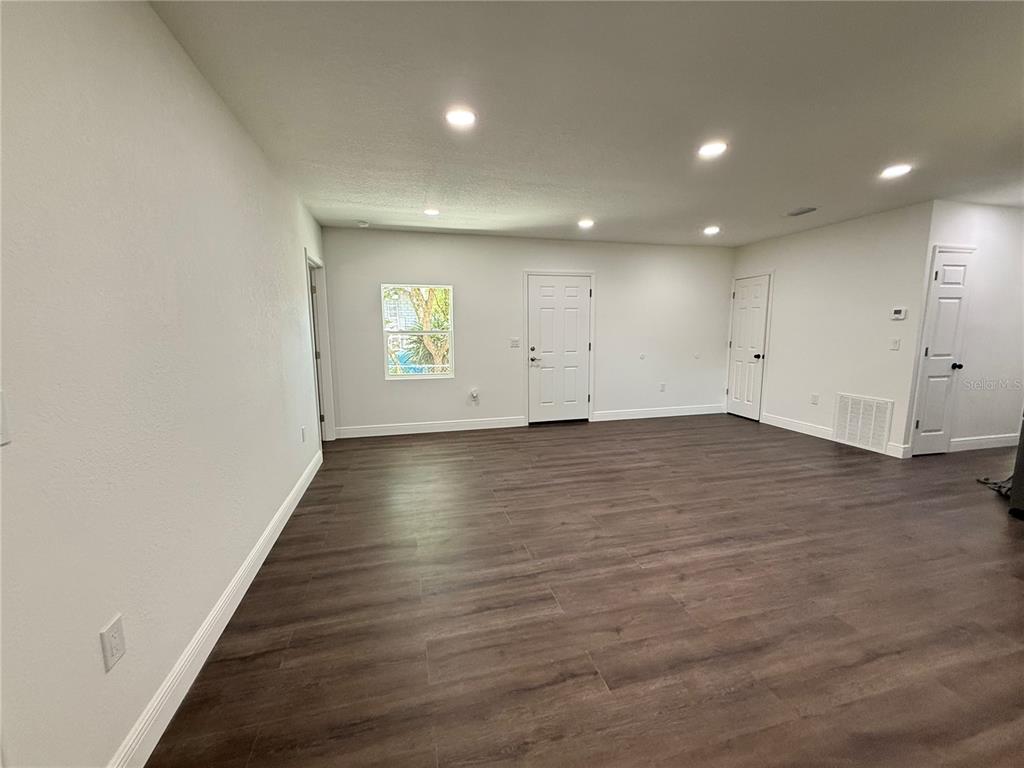 120 HERRICK STREET, AUBURNDALE, FL — photo 5 of 30