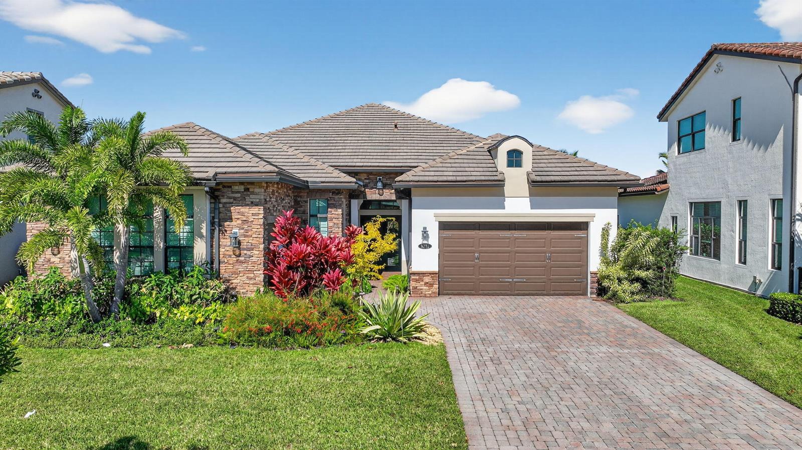 9331 Grand Prix Lane, Boynton Beach FL 33472