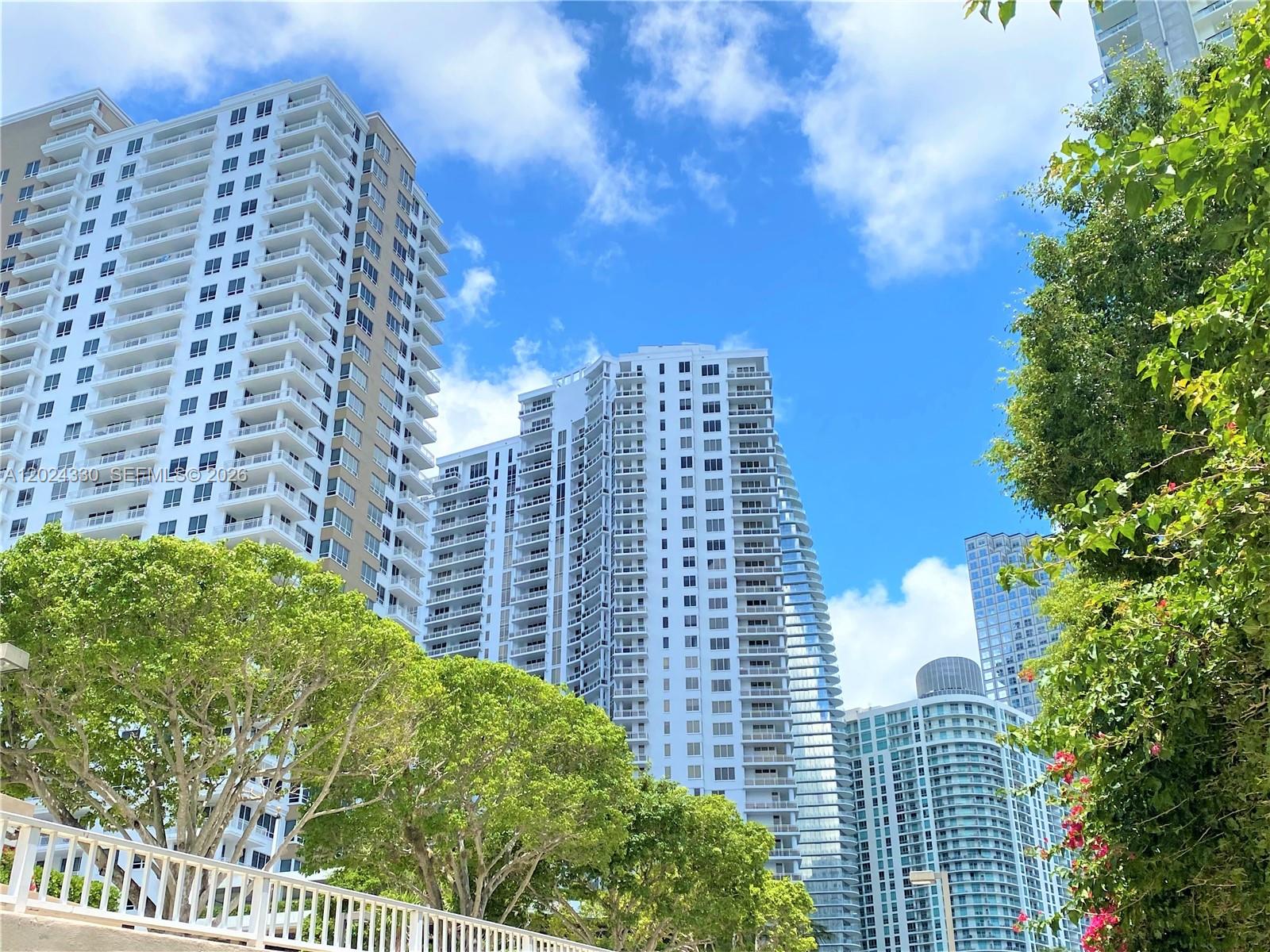 901 Brickell Key Blvd # 2006, Miami FL 33131
