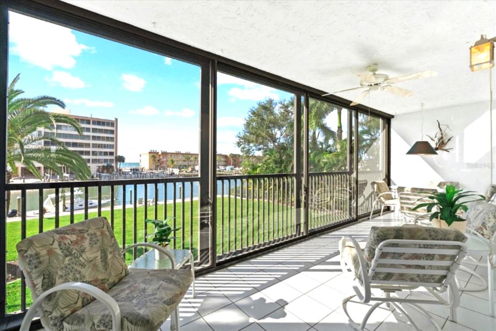 9200 MIDNIGHT PASS ROAD UNIT 28