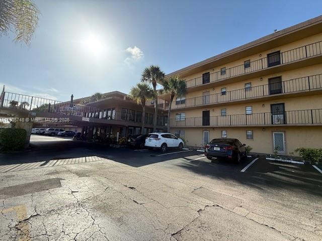 9370 SW 8th St # 402, Boca Raton FL 33428