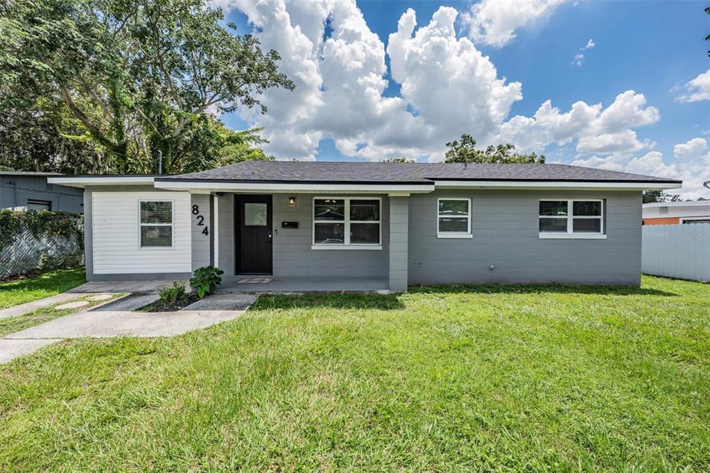 824 GOLDEN RULE COURT N