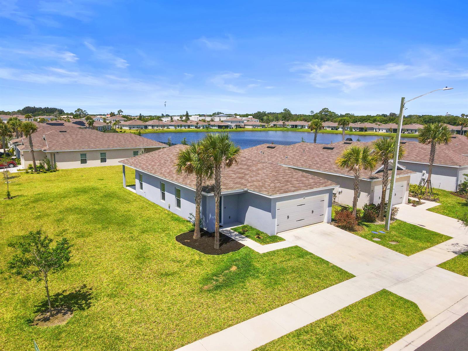 521 Cherimoya Street, Fort Pierce FL 34981