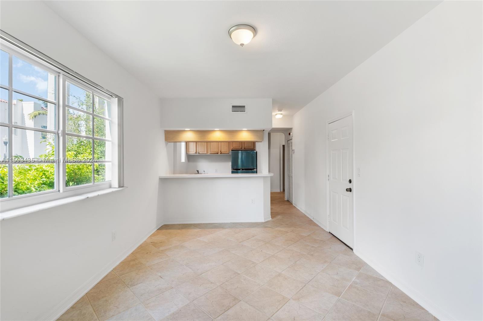 359 Meridian Ave # A102, Miami Beach FL 33139