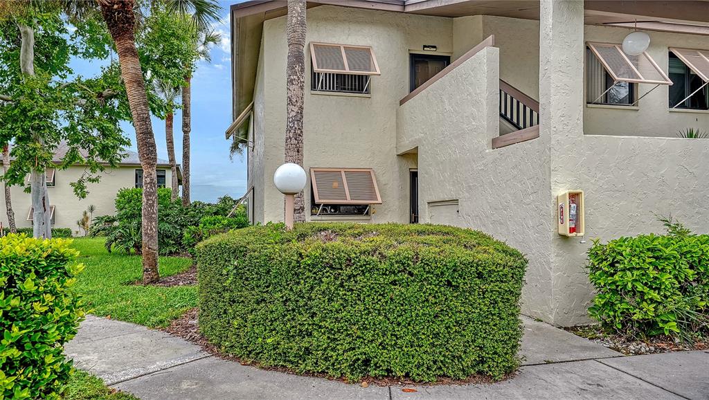5203 WILLOW LINKS UNIT 33