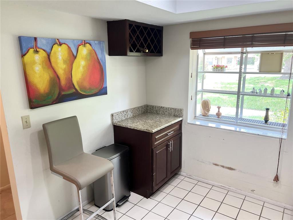 2297 LARK CIRCLE E UNIT C, PALM HARBOR, FL — photo 5 of 25