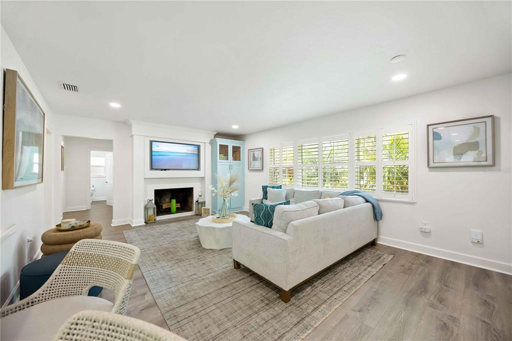 1865 ORCHID STREET, SARASOTA, FL — photo 4 of 30