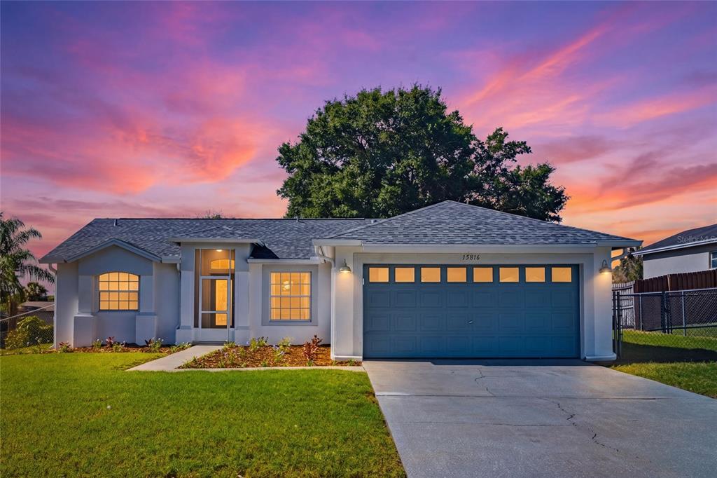 15816 OAKLAND COURT