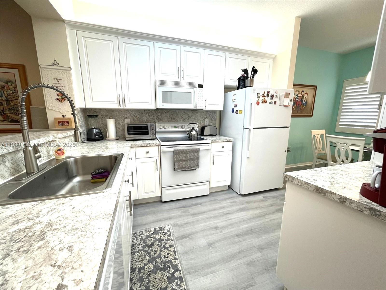 7775 Yardley Dr # 409, Tamarac FL 33321