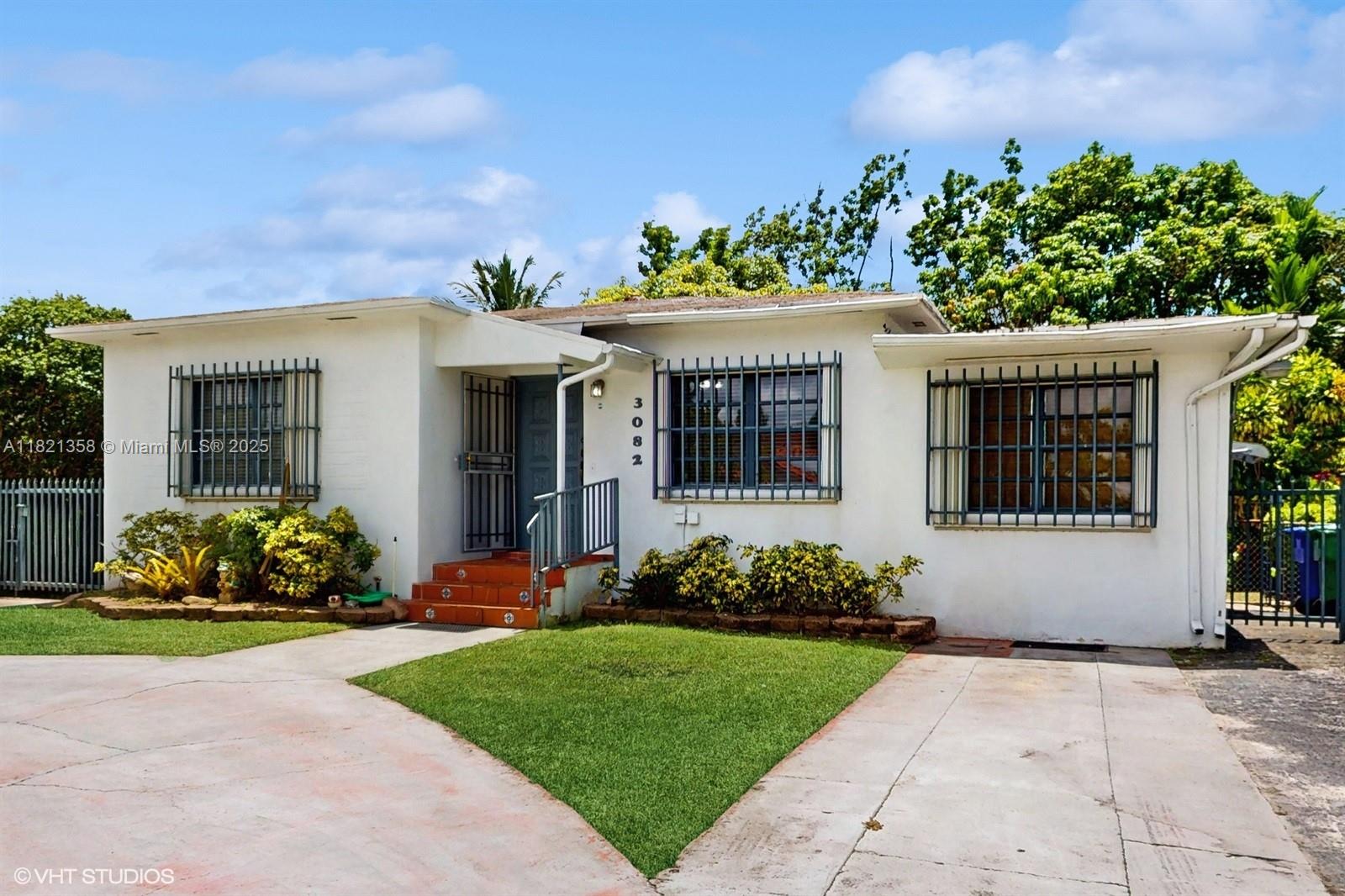 3082 NW 4th St, Miami FL 33125