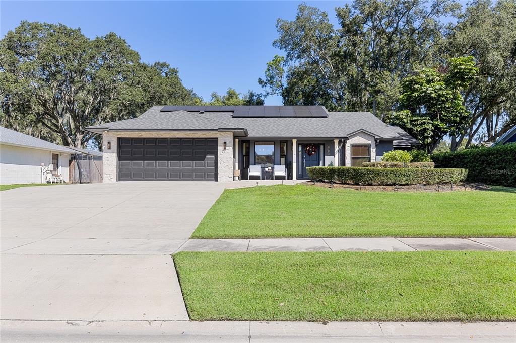 963 GLENVIEW CIRCLE