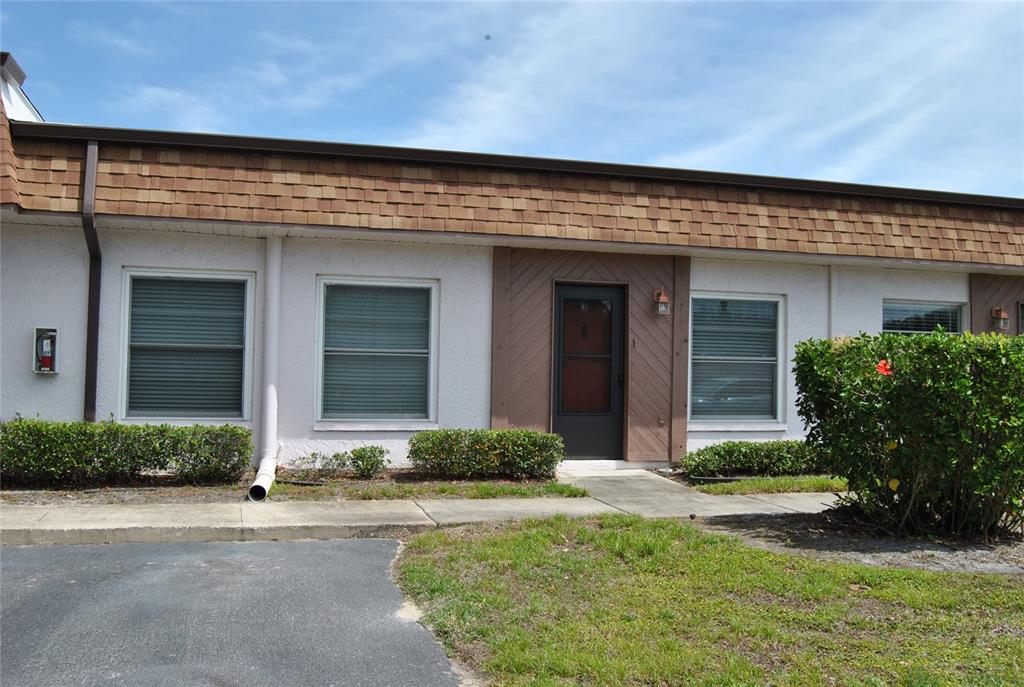 6037 CHESHAM DRIVE UNIT 3