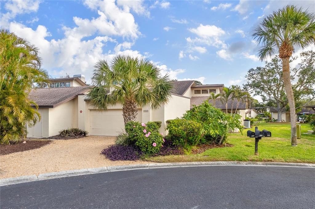 4527 LA JOLLA DRIVE