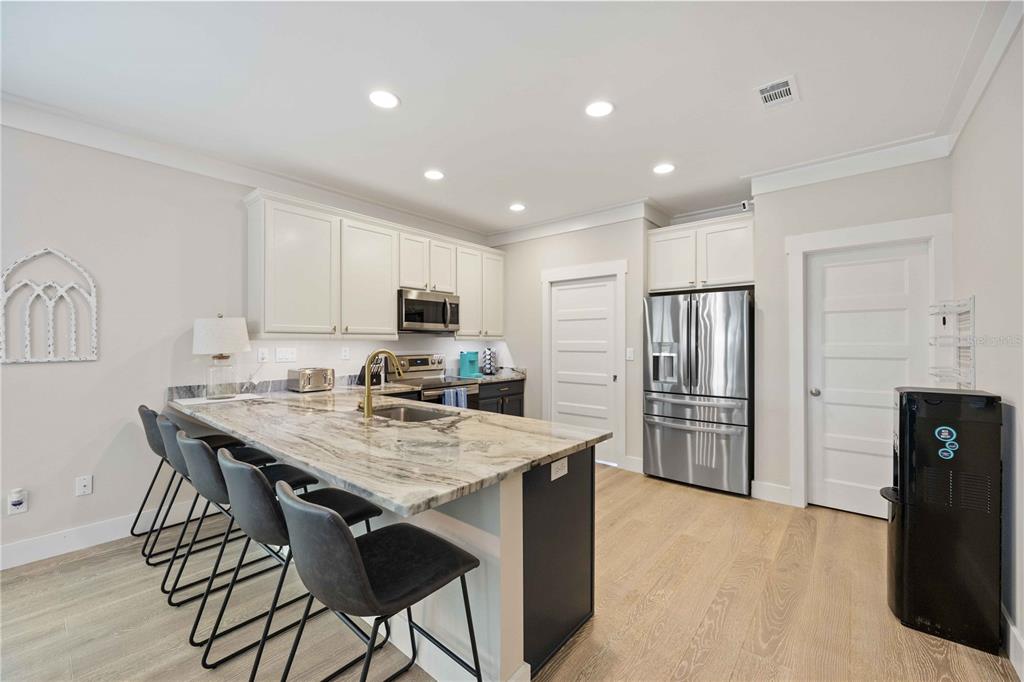 1623 8TH AVENUE W, BRADENTON, FL — photo 5 of 30