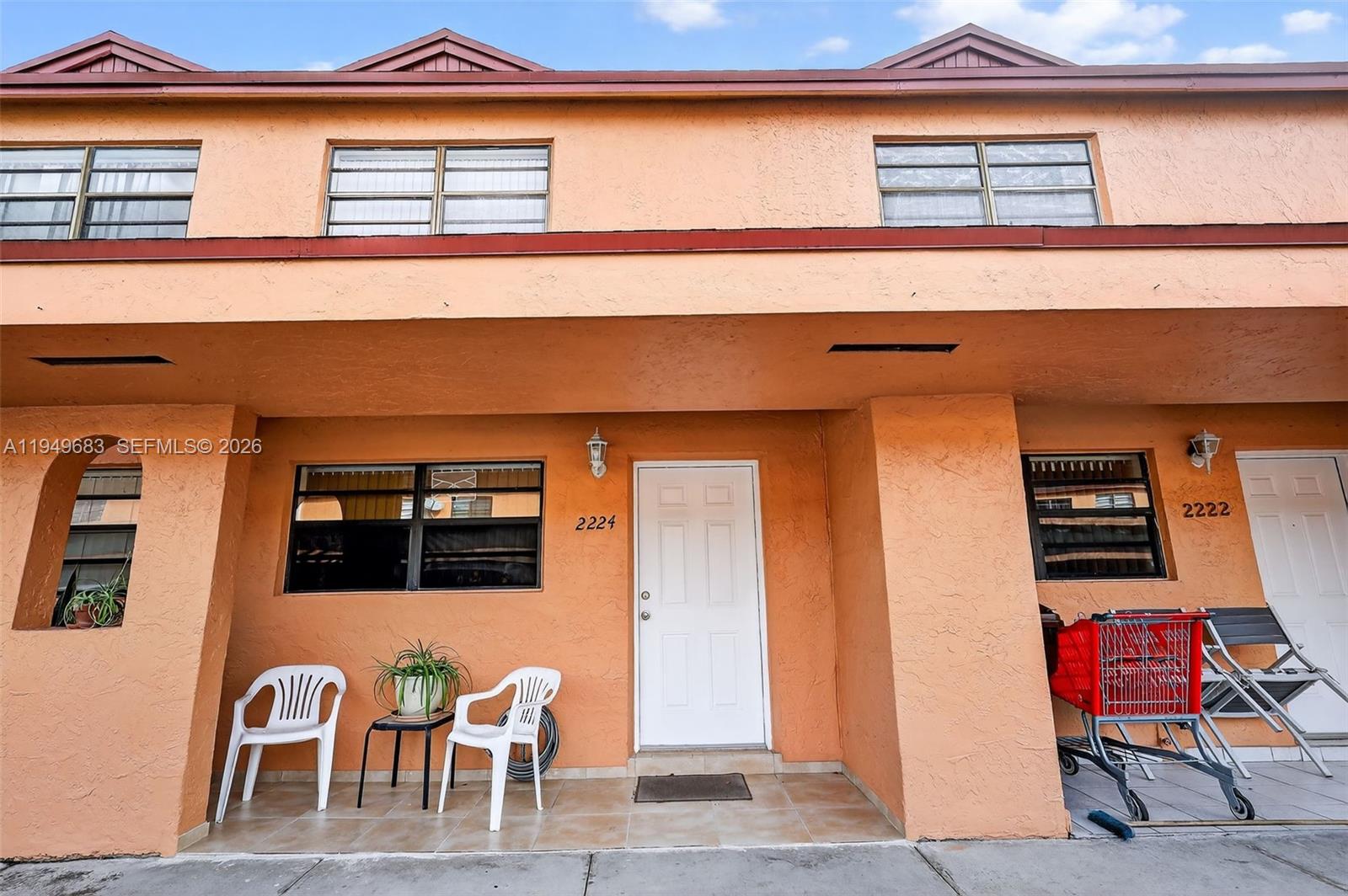 2224 W 53rd Pl # 2224, Hialeah FL 33016