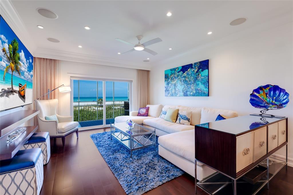 7001 GULF OF MEXICO DRIVE UNIT 24