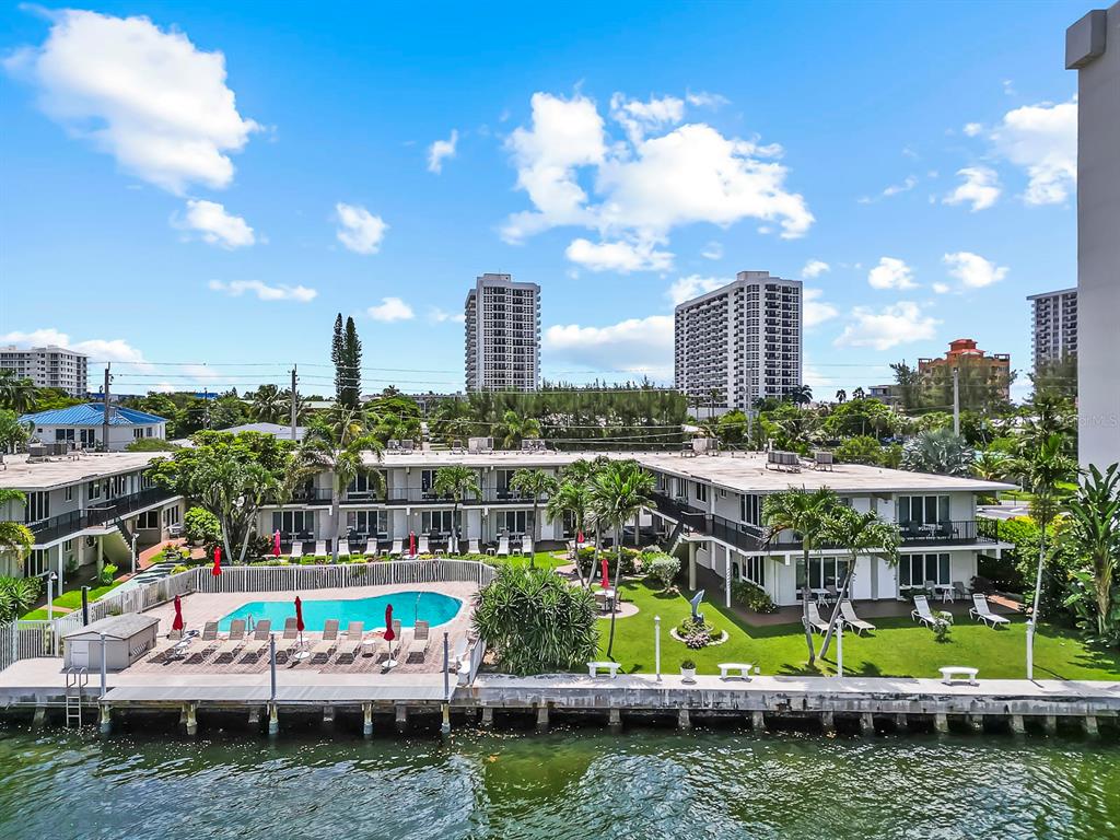 555 N RIVERSIDE DRIVE UNIT 4