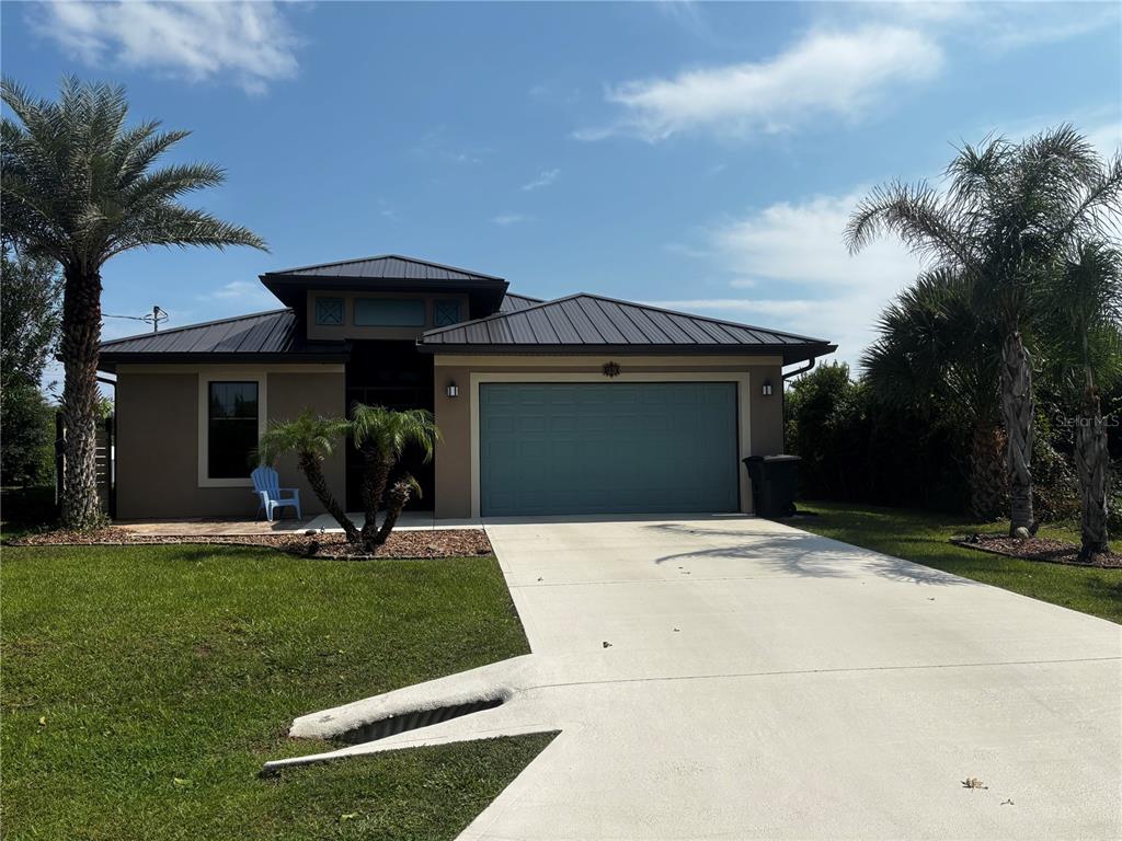 12 MAHOE DRIVE N