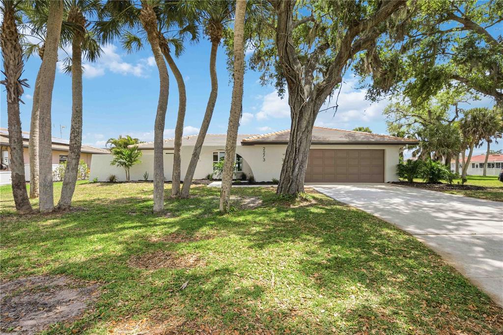 2273 LAKEWOOD DRIVE