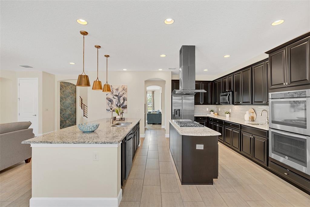 5774 FULHAM PLACE