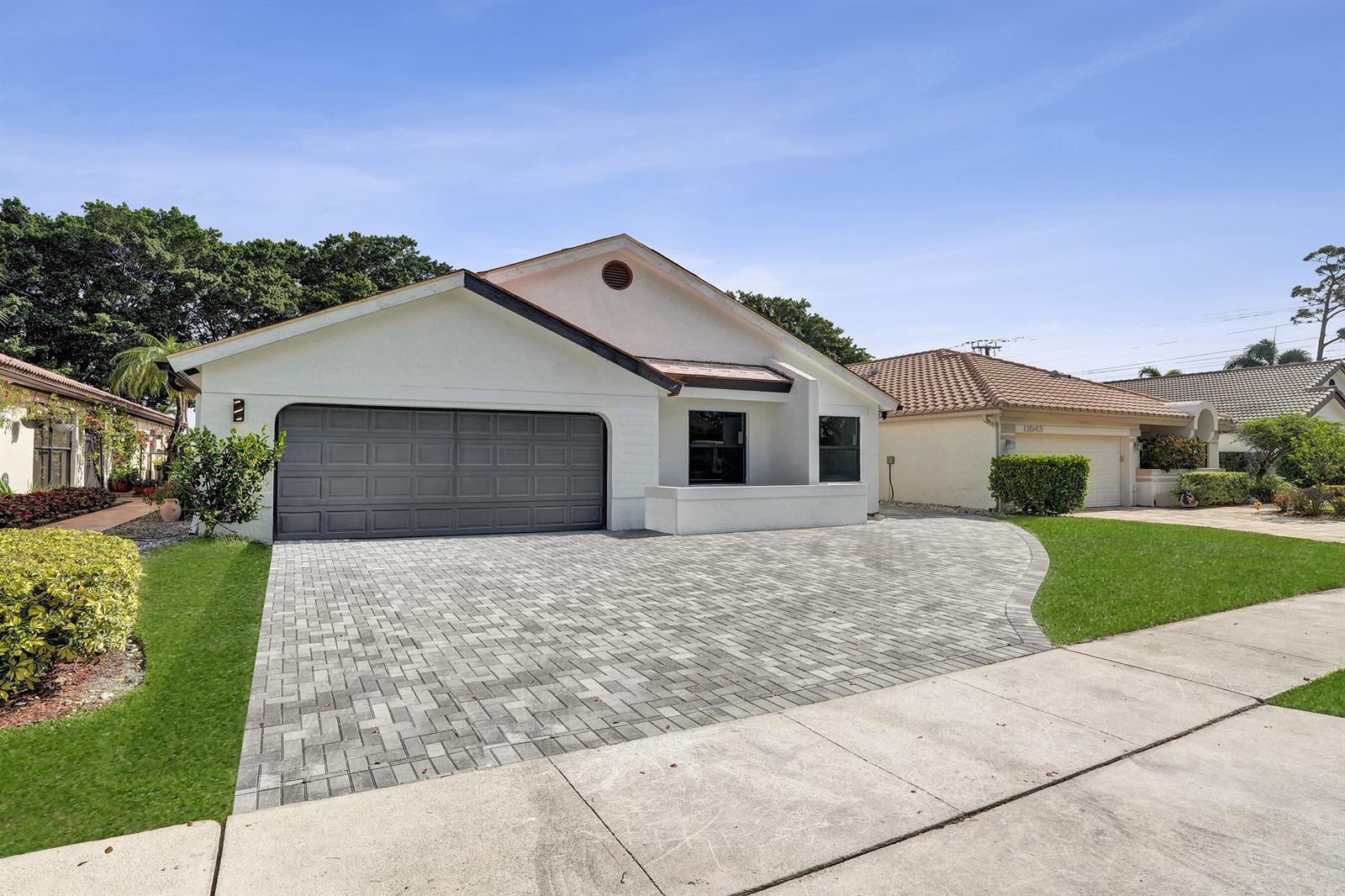 11049 Cloverleaf Circle, Boca Raton FL 33428
