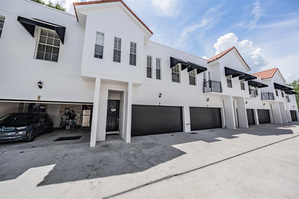 3210 W HORATIO STREET UNIT 9