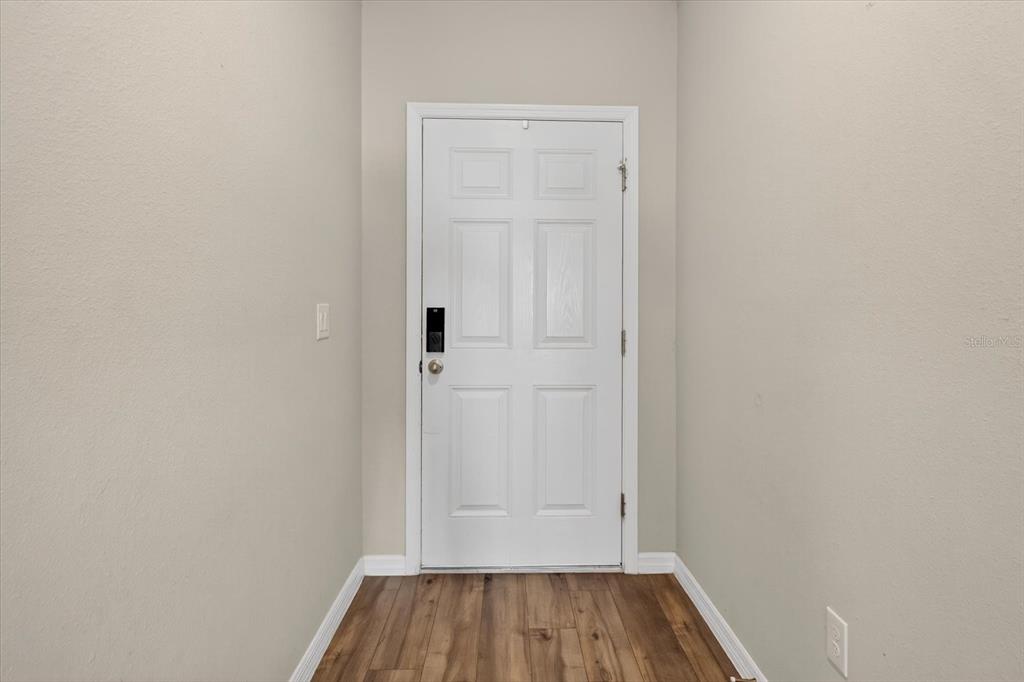 14716 GALLOP RUN DRIVE, LITHIA, FL — photo 2 of 30