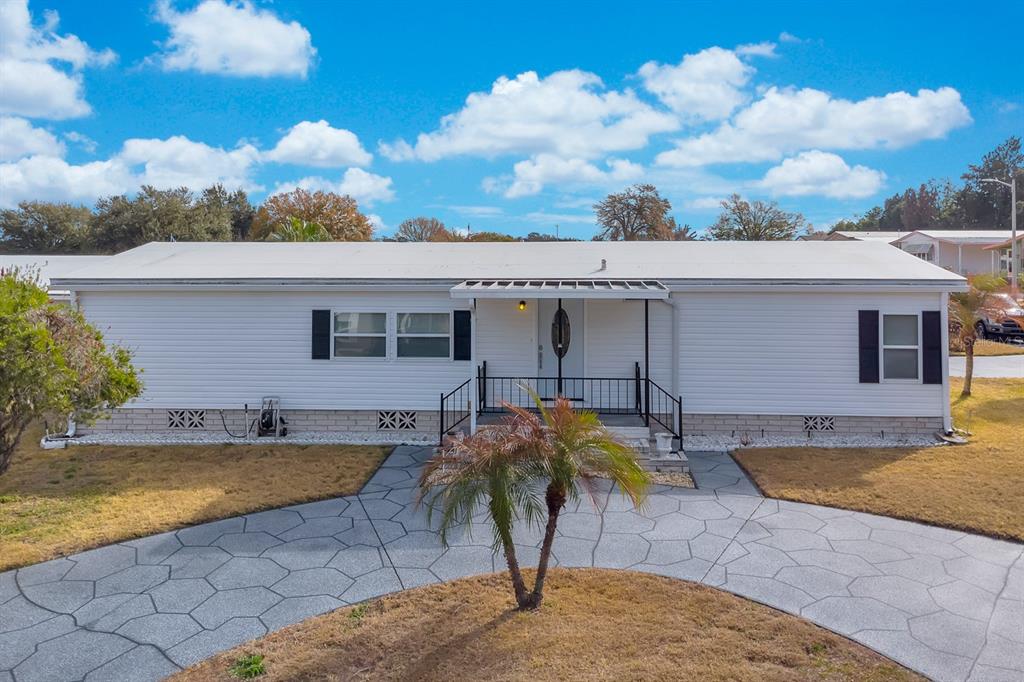 1631 FOXWAY DRIVE