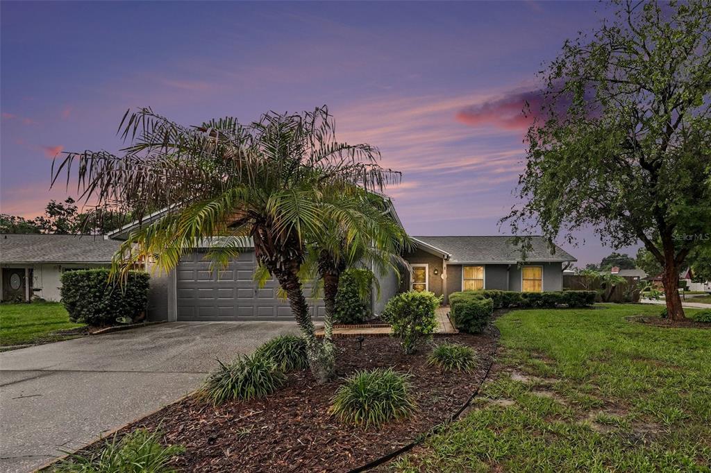 626 ROLLINGWOOD LANE