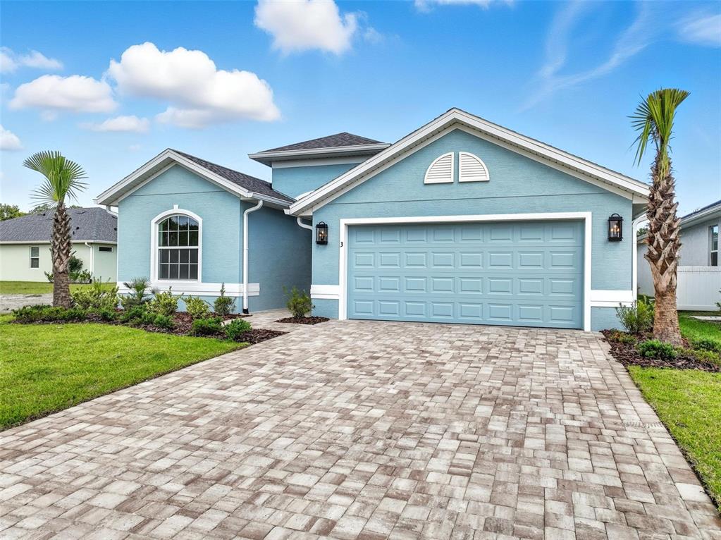 3 LAKELAND WAY