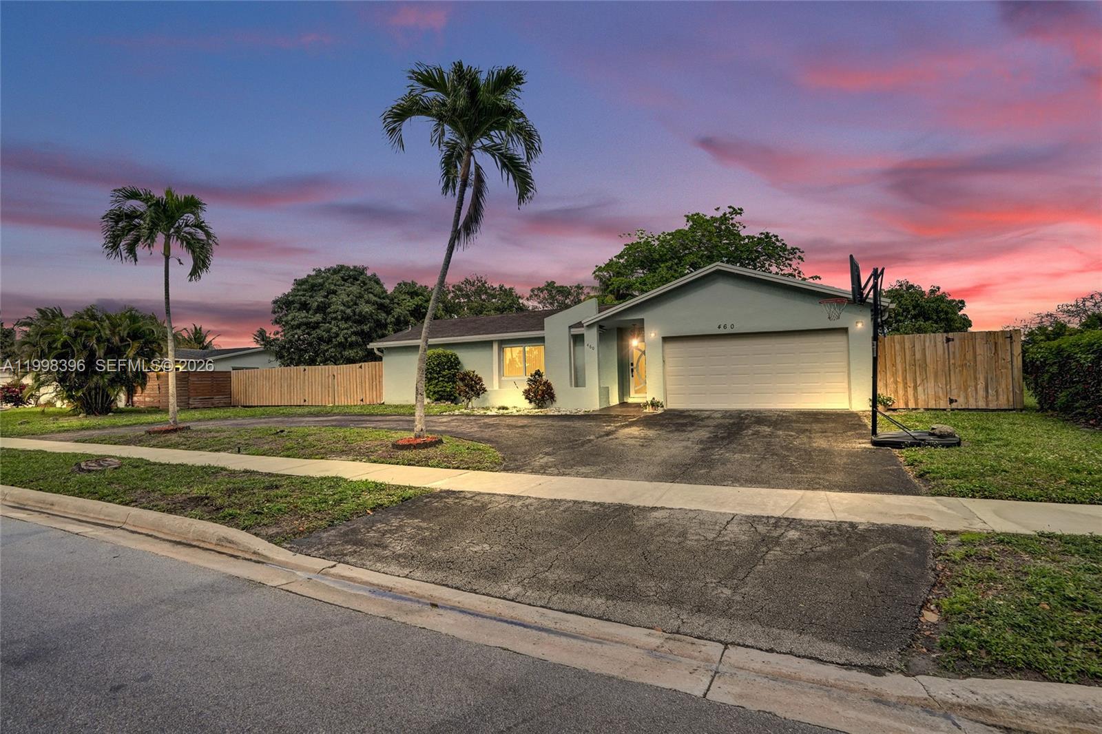 460 SW 66th Ave, Margate FL 33068